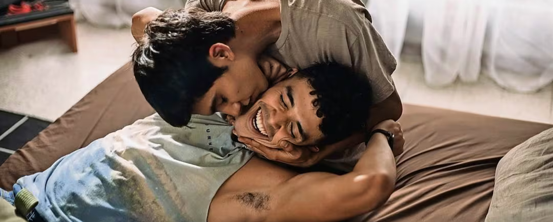 Los demonios del amanecer, la última película de Julián Hernández, llega a los cines de México el 23 de julio