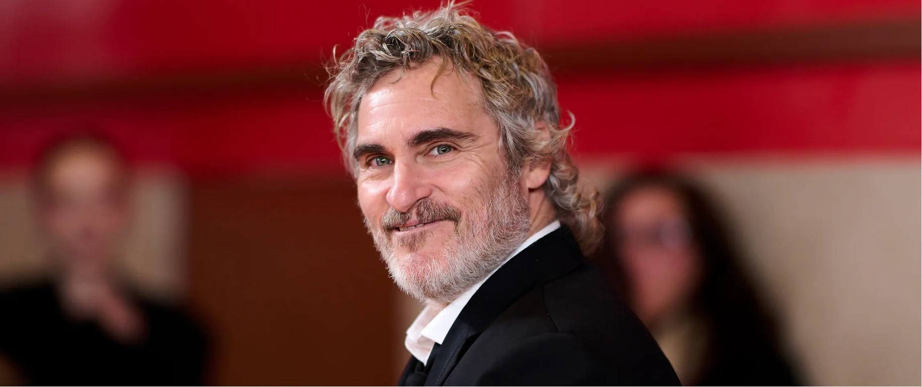 Todd Haynes rompe el silencio sobre la salida de Joaquin Phoenix de su película de romance gay días antes del rodaje 